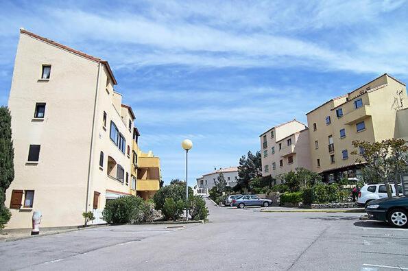 Appartement T2 avec cabine à St Pierre La Mer Fleury  Extérieur photo
